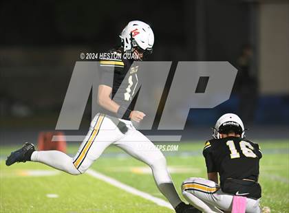 Thumbnail 3 in Artesia @ Cerritos photogallery.