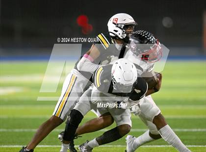 Thumbnail 1 in Artesia @ Cerritos photogallery.