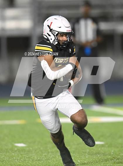 Thumbnail 1 in Artesia @ Cerritos photogallery.