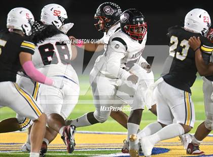 Thumbnail 1 in Artesia @ Cerritos photogallery.