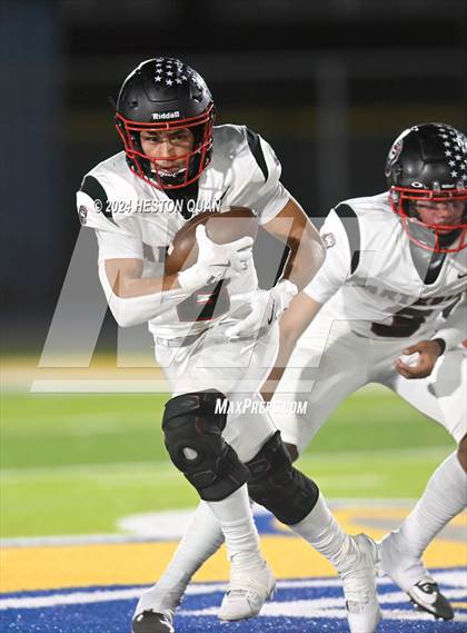 Thumbnail 1 in Artesia @ Cerritos photogallery.