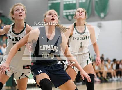 Thumbnail 1 in Norman North @ Edmond North photogallery.