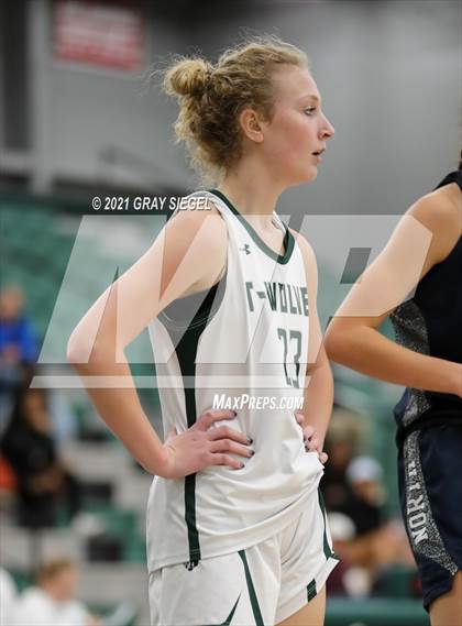 Thumbnail 1 in Norman North @ Edmond North photogallery.