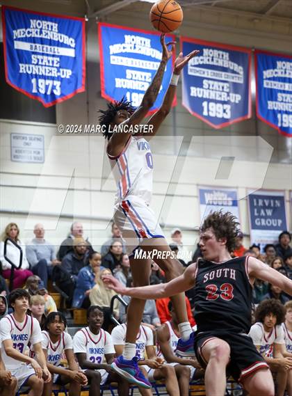 Thumbnail 2 in South Mecklenburg @ North Mecklenburg (NCHSAA 4A Round 2) photogallery.