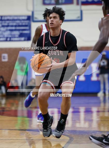 Thumbnail 2 in South Mecklenburg @ North Mecklenburg (NCHSAA 4A Round 2) photogallery.