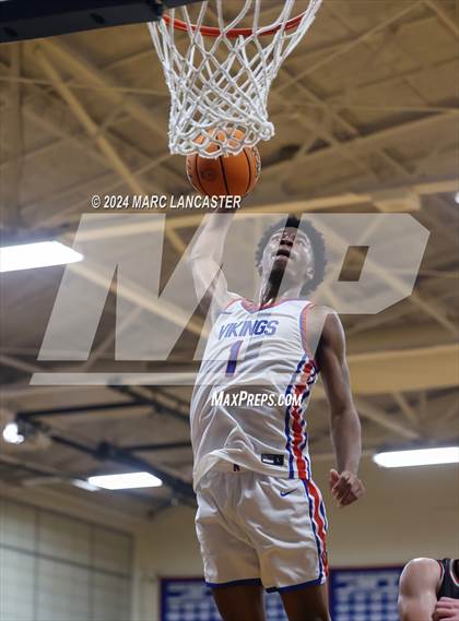 Thumbnail 3 in South Mecklenburg @ North Mecklenburg (NCHSAA 4A Round 2) photogallery.