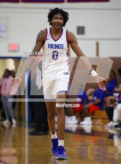 Thumbnail 1 in South Mecklenburg @ North Mecklenburg (NCHSAA 4A Round 2) photogallery.