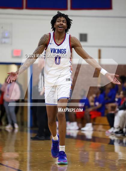 Thumbnail 3 in South Mecklenburg @ North Mecklenburg (NCHSAA 4A Round 2) photogallery.