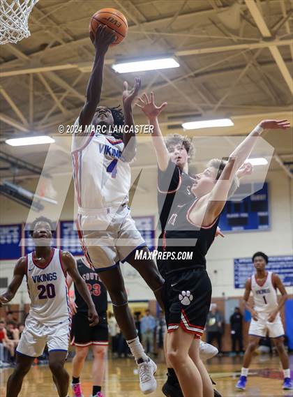 Thumbnail 2 in South Mecklenburg @ North Mecklenburg (NCHSAA 4A Round 2) photogallery.