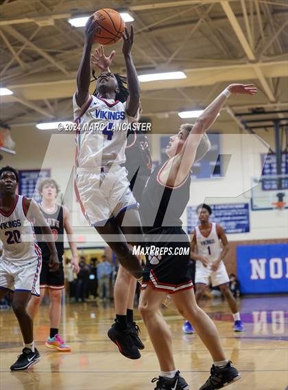 Thumbnail 3 in South Mecklenburg @ North Mecklenburg (NCHSAA 4A Round 2) photogallery.