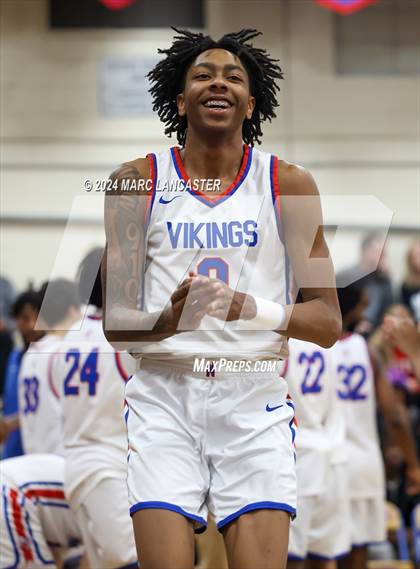Thumbnail 3 in South Mecklenburg @ North Mecklenburg (NCHSAA 4A Round 2) photogallery.