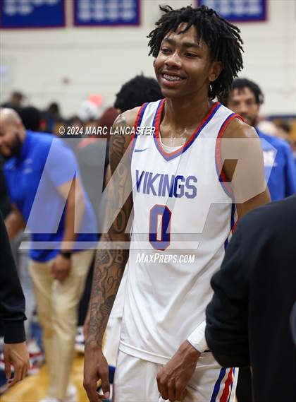 Thumbnail 2 in South Mecklenburg @ North Mecklenburg (NCHSAA 4A Round 2) photogallery.