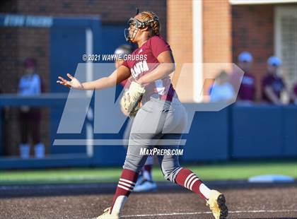 Thumbnail 3 in White Oak vs. Atlanta (UIL 3A Area Playoff) photogallery.