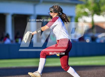 Thumbnail 3 in White Oak vs. Atlanta (UIL 3A Area Playoff) photogallery.