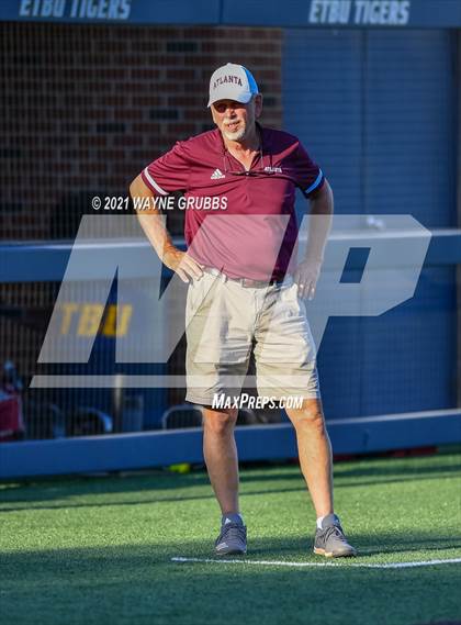 Thumbnail 3 in White Oak vs. Atlanta (UIL 3A Area Playoff) photogallery.