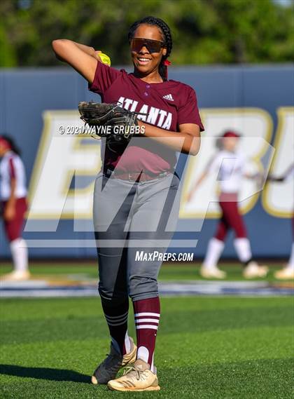 Thumbnail 2 in White Oak vs. Atlanta (UIL 3A Area Playoff) photogallery.