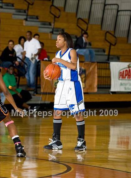 Thumbnail 3 in Dobie vs Cypress Creek (McDonalds Texas Invitational) photogallery.