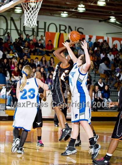 Thumbnail 3 in Dobie vs Cypress Creek (McDonalds Texas Invitational) photogallery.
