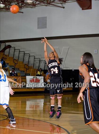 Thumbnail 2 in Dobie vs Cypress Creek (McDonalds Texas Invitational) photogallery.