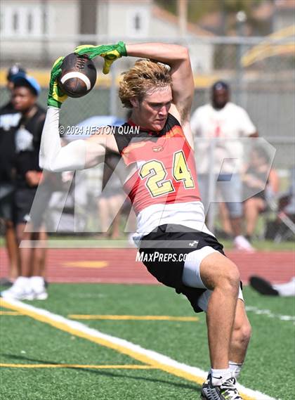 Thumbnail 3 in Mission Viejo vs. St. John Bosco (Battle At The Beach) photogallery.