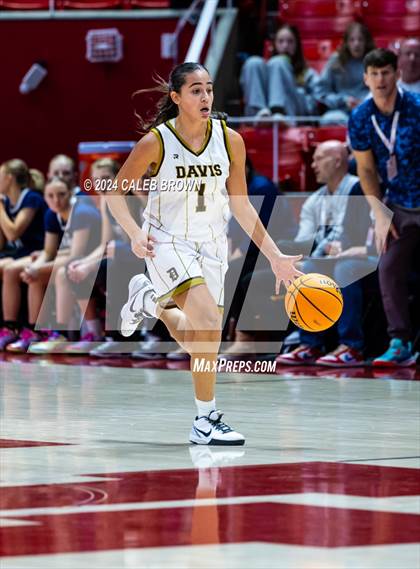 Thumbnail 3 in Davis vs. Corner Canyon (UHSAA 6A Quarterfinal) photogallery.