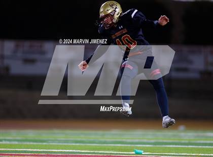 Thumbnail 3 in Simi Valley @ Oaks Christian photogallery.