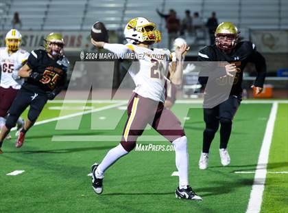 Thumbnail 1 in Simi Valley @ Oaks Christian photogallery.