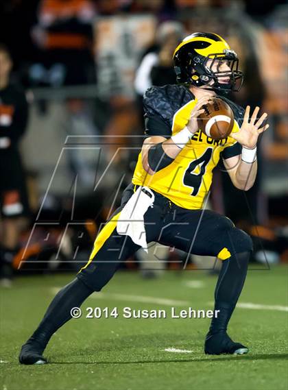 Thumbnail 3 in Roseville @ Del Oro (CIF-SJS D2 Round 1 Playoff) photogallery.