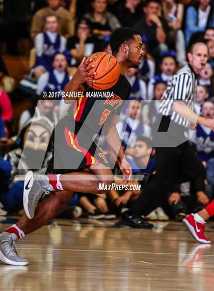Thumbnail 1 in Taft vs El Camino Real photogallery.