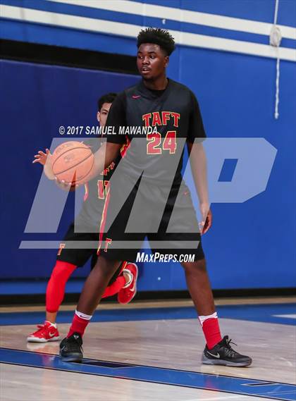 Thumbnail 2 in Taft vs El Camino Real photogallery.