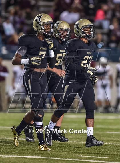 Thumbnail 2 in Cameron Yoe vs. McGregor (UIL 3A Bi-District) photogallery.