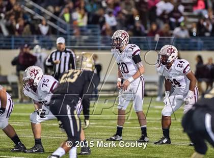 Thumbnail 1 in Cameron Yoe vs. McGregor (UIL 3A Bi-District) photogallery.