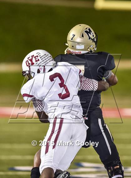 Thumbnail 2 in Cameron Yoe vs. McGregor (UIL 3A Bi-District) photogallery.