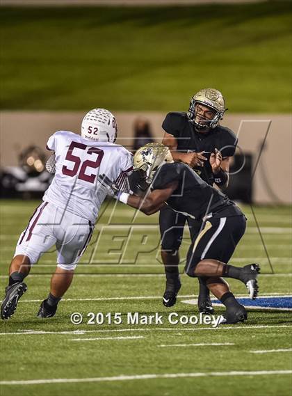 Thumbnail 1 in Cameron Yoe vs. McGregor (UIL 3A Bi-District) photogallery.