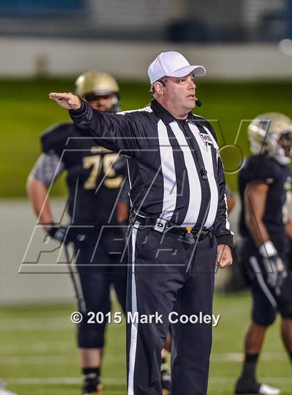 Thumbnail 2 in Cameron Yoe vs. McGregor (UIL 3A Bi-District) photogallery.