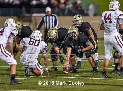 Thumbnail 1 in Cameron Yoe vs. McGregor (UIL 3A Bi-District) photogallery.