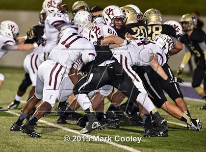 Thumbnail 3 in Cameron Yoe vs. McGregor (UIL 3A Bi-District) photogallery.