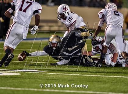 Thumbnail 1 in Cameron Yoe vs. McGregor (UIL 3A Bi-District) photogallery.