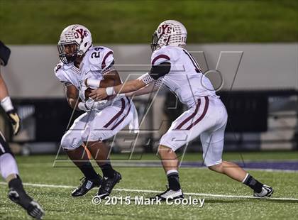 Thumbnail 3 in Cameron Yoe vs. McGregor (UIL 3A Bi-District) photogallery.
