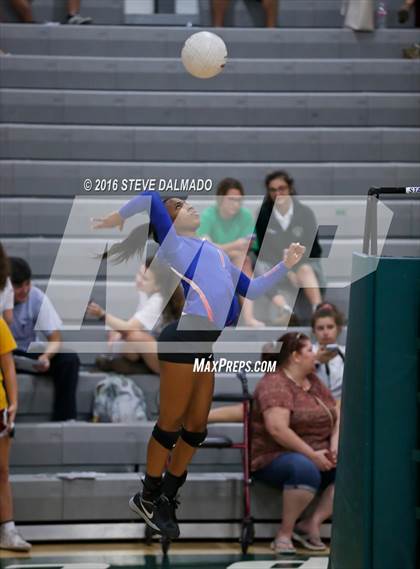 Thumbnail 2 in John Curtis Christian @ Archbishop Chapelle photogallery.