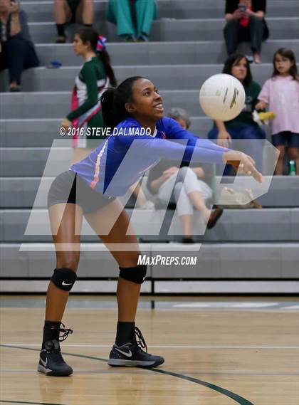 Thumbnail 2 in John Curtis Christian @ Archbishop Chapelle photogallery.