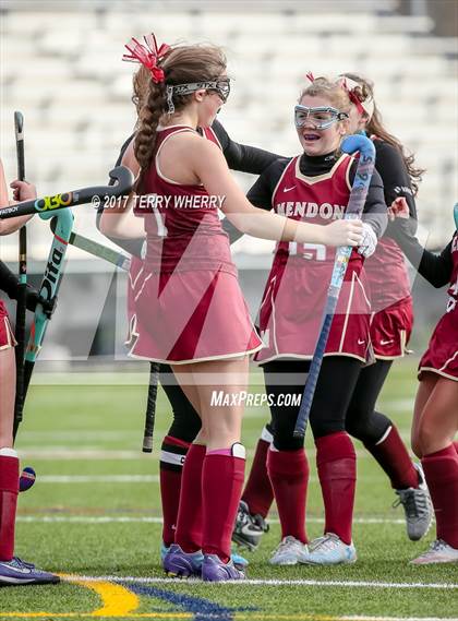 Thumbnail 2 in Mendon @ Amherst Central (NYSPHSAA Regional Final) photogallery.