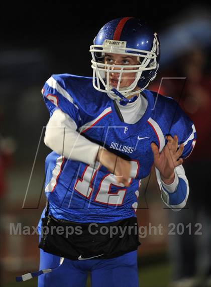 Thumbnail 1 in Vacaville vs. Folsom (CIF SJS Playoffs) photogallery.