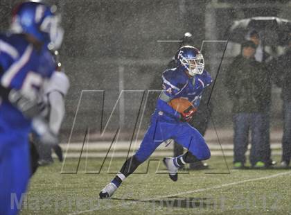 Thumbnail 2 in Vacaville vs. Folsom (CIF SJS Playoffs) photogallery.