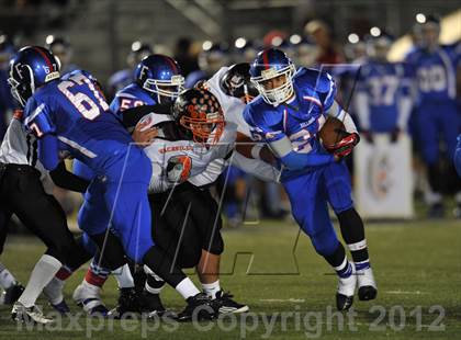 Thumbnail 3 in Vacaville vs. Folsom (CIF SJS Playoffs) photogallery.