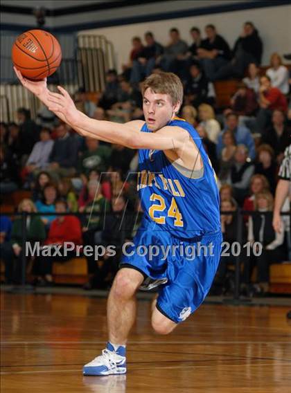 Thumbnail 1 in Chapel Field Christian vs. Coleman Catholic (Section 9 Class D Final) photogallery.