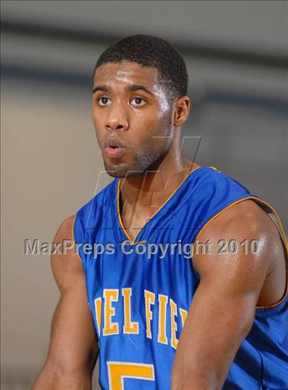Thumbnail 2 in Chapel Field Christian vs. Coleman Catholic (Section 9 Class D Final) photogallery.