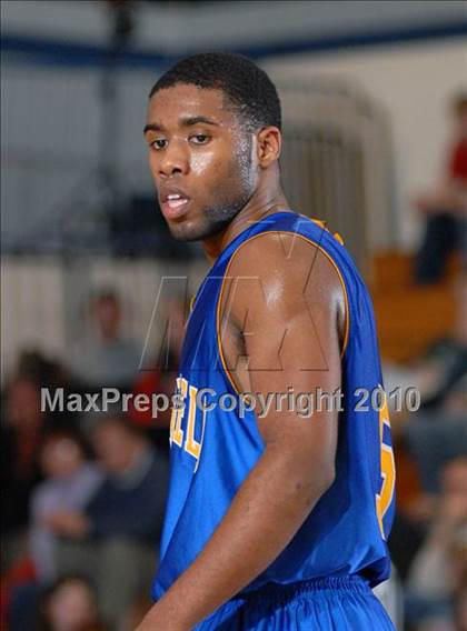 Thumbnail 1 in Chapel Field Christian vs. Coleman Catholic (Section 9 Class D Final) photogallery.