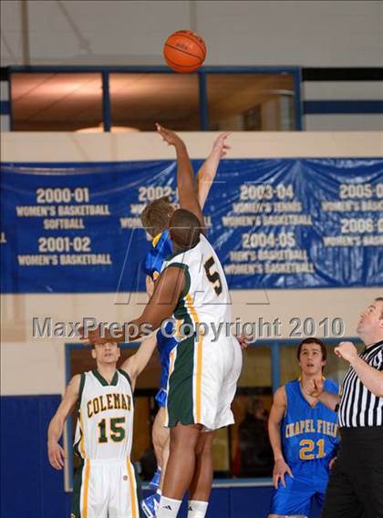 Thumbnail 2 in Chapel Field Christian vs. Coleman Catholic (Section 9 Class D Final) photogallery.