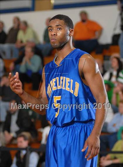 Thumbnail 3 in Chapel Field Christian vs. Coleman Catholic (Section 9 Class D Final) photogallery.
